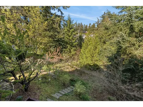 20263 Hoodview Avenue West Linn OR 97068