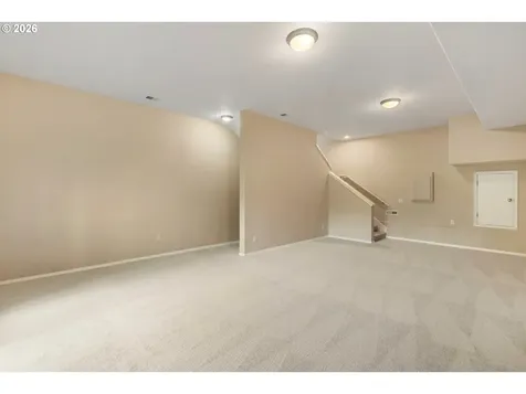 20263 Hoodview Avenue West Linn OR 97068