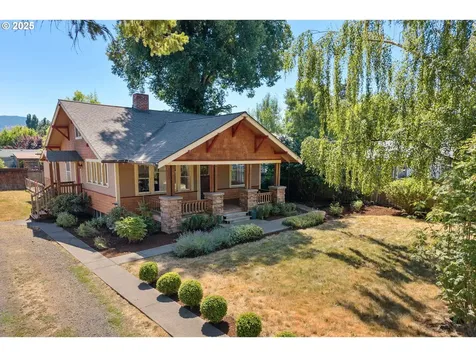 3233 Odell Highway Hood River OR 97031
