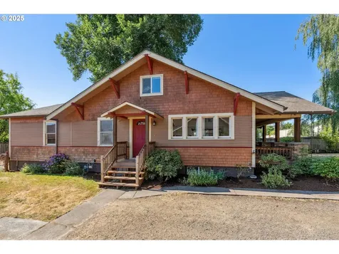 3233 Odell Highway Hood River OR 97031