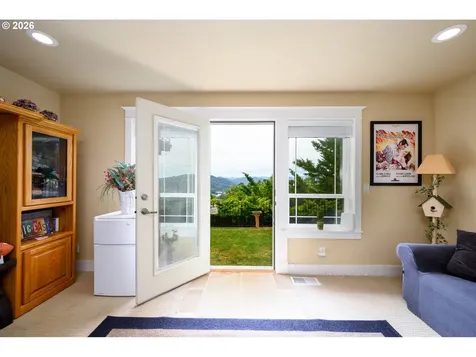 920 NE Granite Ridge Street Roseburg OR 97470