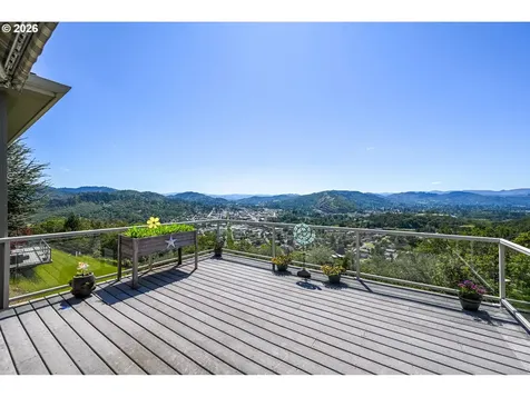 920 NE Granite Ridge Street Roseburg OR 97470
