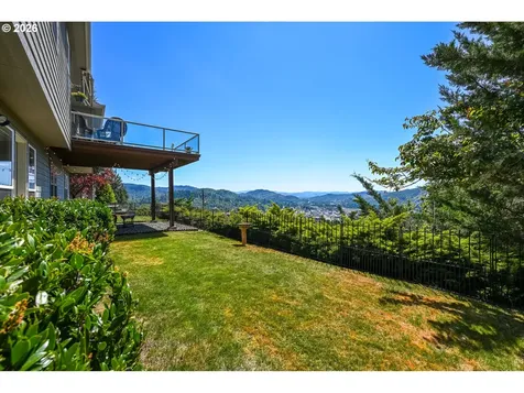 920 NE Granite Ridge Street Roseburg OR 97470