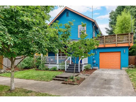 3955 NE Garfield Avenue Portland OR 97212