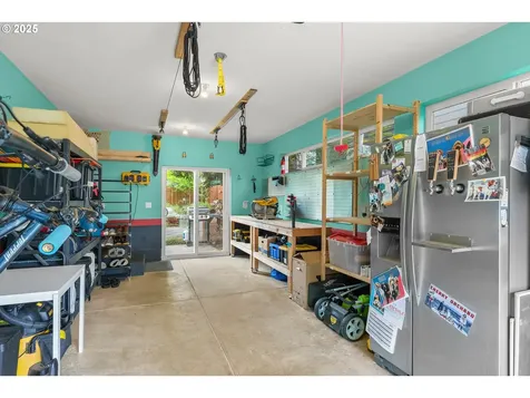 3955 NE Garfield Avenue Portland OR 97212