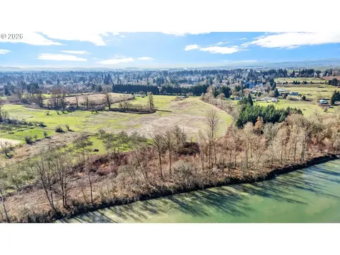 1125 E Beacon Drive Eugene OR 97404