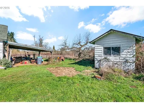 1125 E Beacon Drive Eugene OR 97404