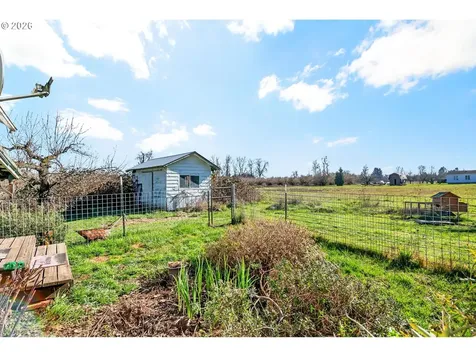 1125 E Beacon Drive Eugene OR 97404