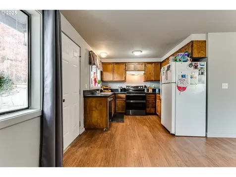 460 Meadow Lane Creswell OR 97426
