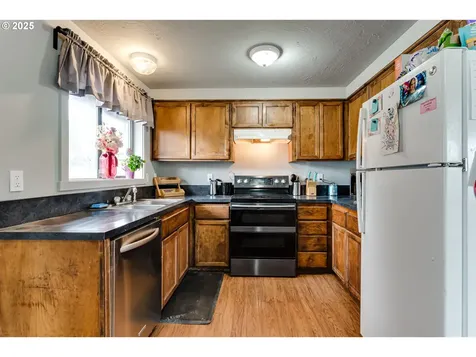 460 Meadow Lane Creswell OR 97426