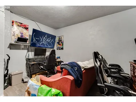460 Meadow Lane Creswell OR 97426