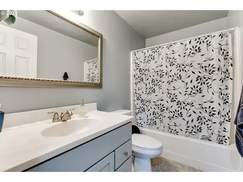 460 Meadow Lane Creswell OR 97426