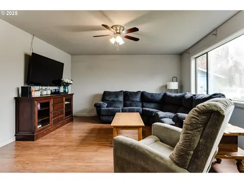 460 Meadow Lane Creswell OR 97426