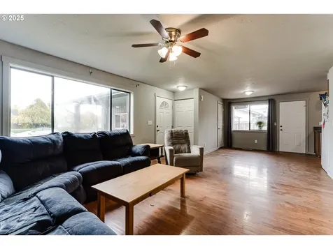 460 Meadow Lane Creswell OR 97426