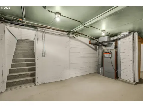 6911 SE Cora Street Portland OR 97206