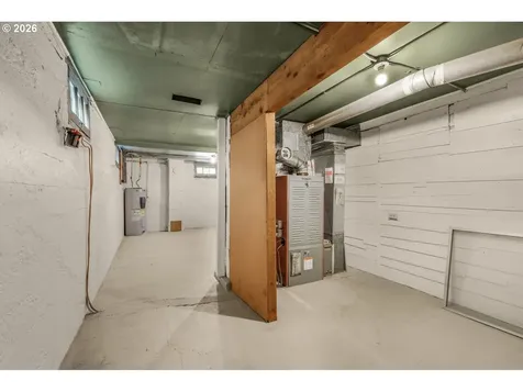 6911 SE Cora Street Portland OR 97206