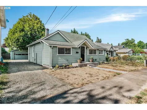6911 SE Cora Street Portland OR 97206