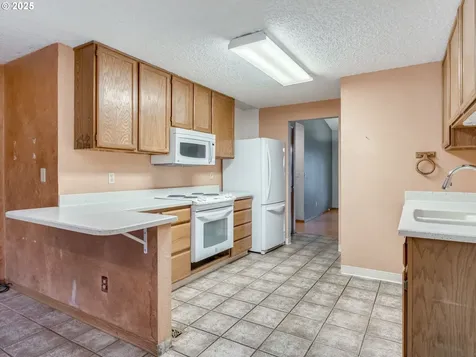 4928 NE 145th Avenue Vancouver WA 98682