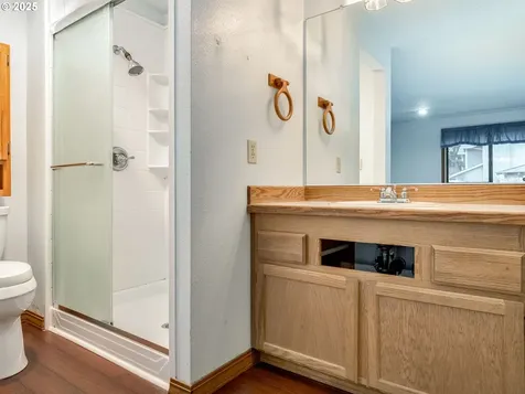 4928 NE 145th Avenue Vancouver WA 98682
