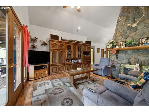 39428 Jasper Lowell Road Lowell OR 97452