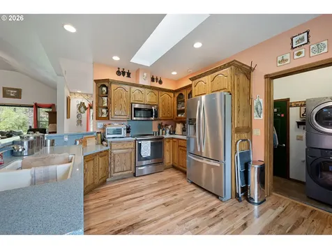 39428 Jasper Lowell Road Lowell OR 97452