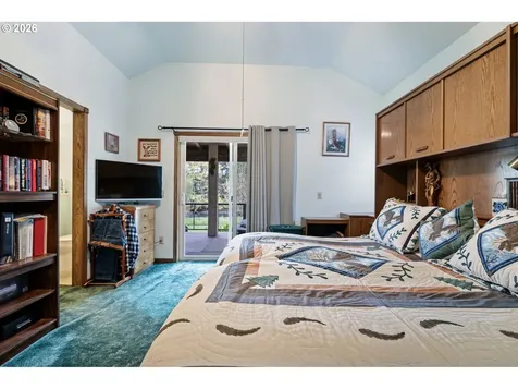 39428 Jasper Lowell Road Lowell OR 97452