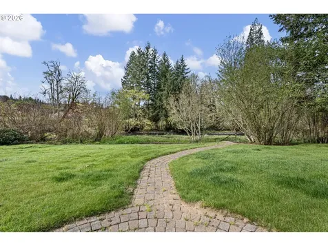 39428 Jasper Lowell Road Lowell OR 97452