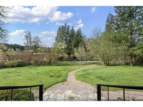 39428 Jasper Lowell Road Lowell OR 97452