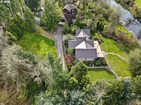 39428 Jasper Lowell Road Lowell OR 97452