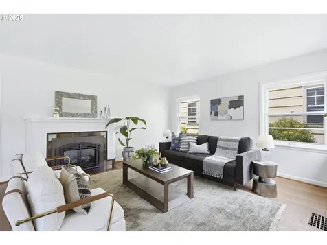 4526 NE Oregon Street Portland OR 97213