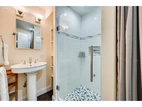 5105 NE Issler Street Vancouver WA 98661