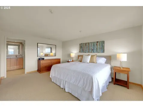 3980 N Shasta Loop Eugene OR 97405