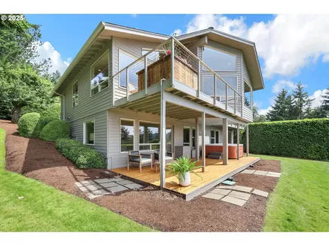 3980 N Shasta Loop Eugene OR 97405