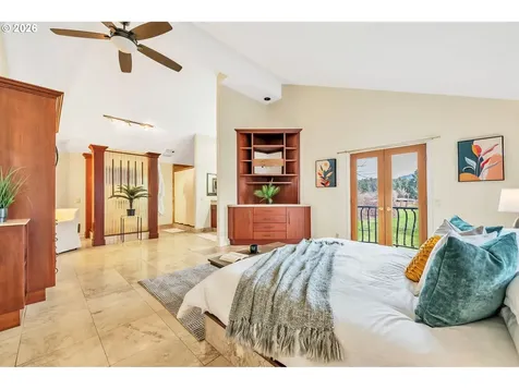 82537 Greenwood Street Creswell OR 97426