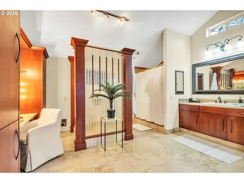 82537 Greenwood Street Creswell OR 97426