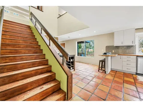 82537 Greenwood Street Creswell OR 97426