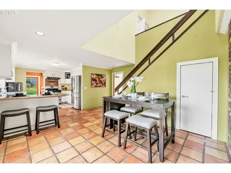 82537 Greenwood Street Creswell OR 97426