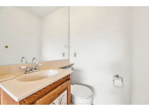 82537 Greenwood Street Creswell OR 97426