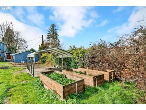 82537 Greenwood Street Creswell OR 97426