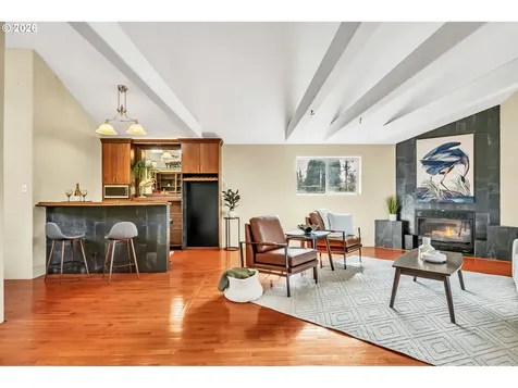 82537 Greenwood Street Creswell OR 97426