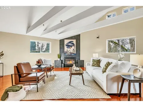 82537 Greenwood Street Creswell OR 97426