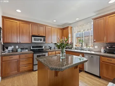 23713 SW Sanders Terrace Sherwood OR 97140