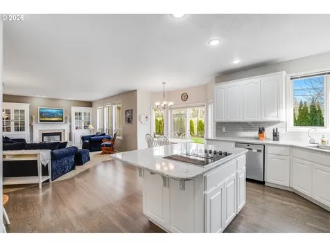 312 NW Pacific Grove Drive Beaverton OR 97006