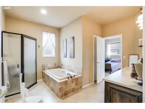 312 NW Pacific Grove Drive Beaverton OR 97006