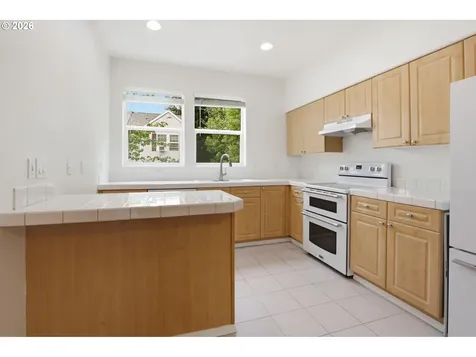 10545 SW Cougar Lane Beaverton OR 97008