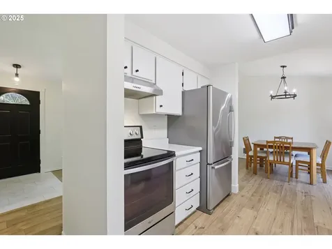 2150 6th Street Columbia City OR 97018