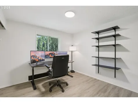 2150 6th Street Columbia City OR 97018