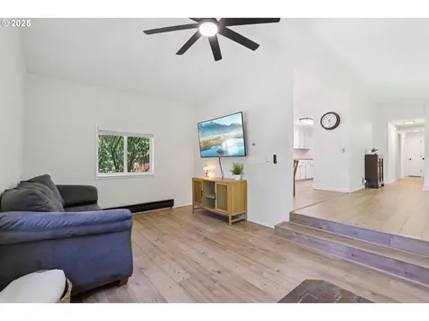 2150 6th Street Columbia City OR 97018