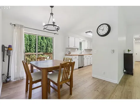 2150 6th Street Columbia City OR 97018