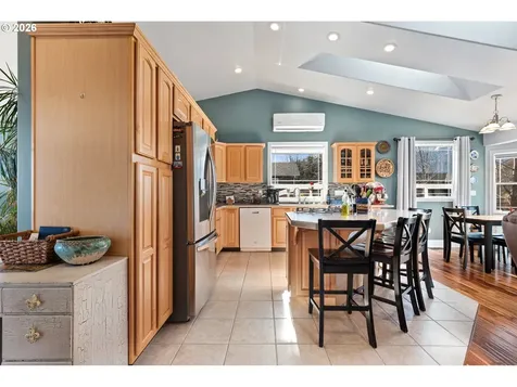 719 N East Street Joseph OR 97846